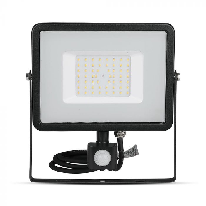 V-TAC 50w LED SMD PIR Sensor Floodlight Samsung Chip Black Body